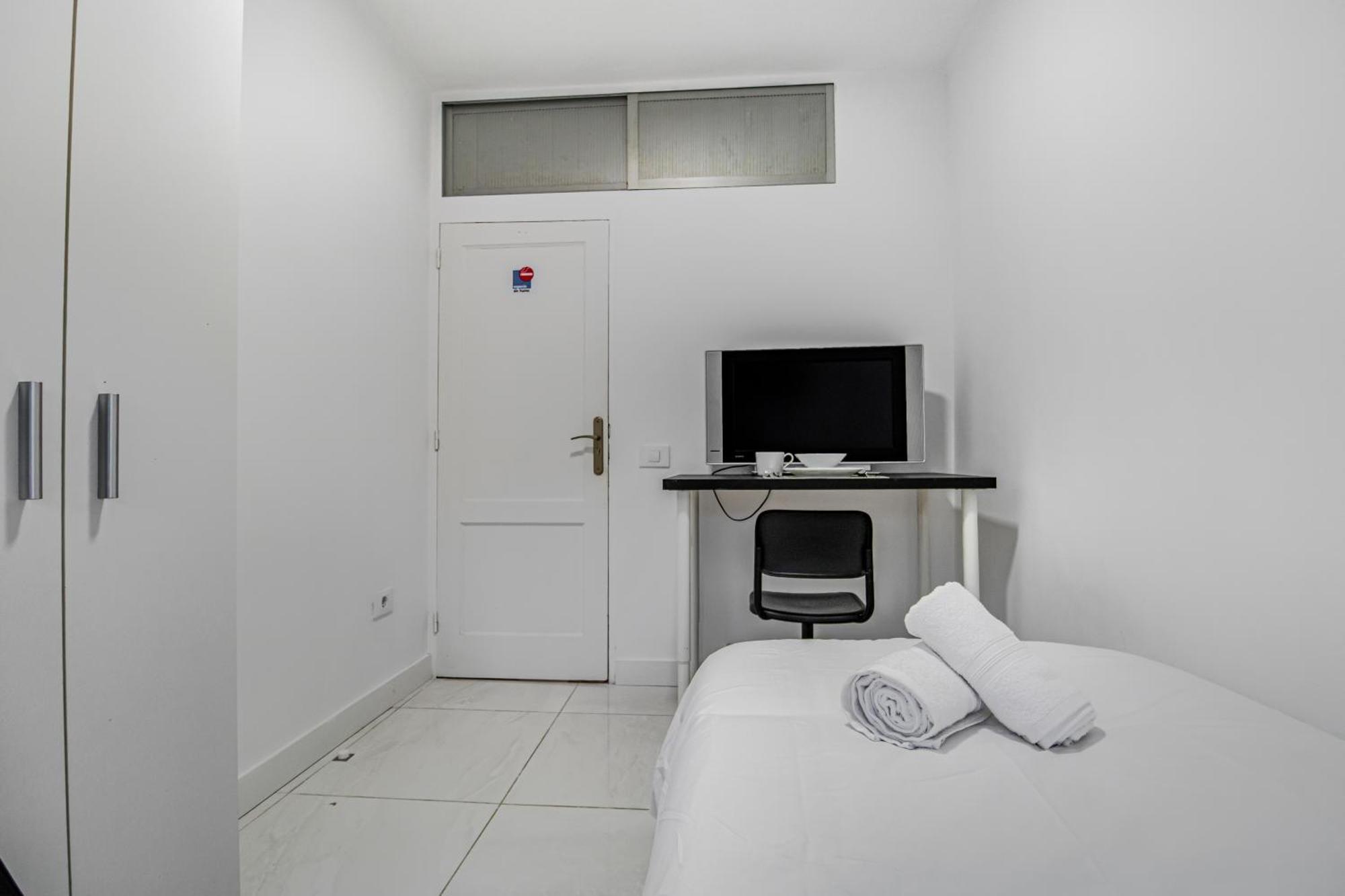 Las Palmas Comfort Rooms Bagian luar foto